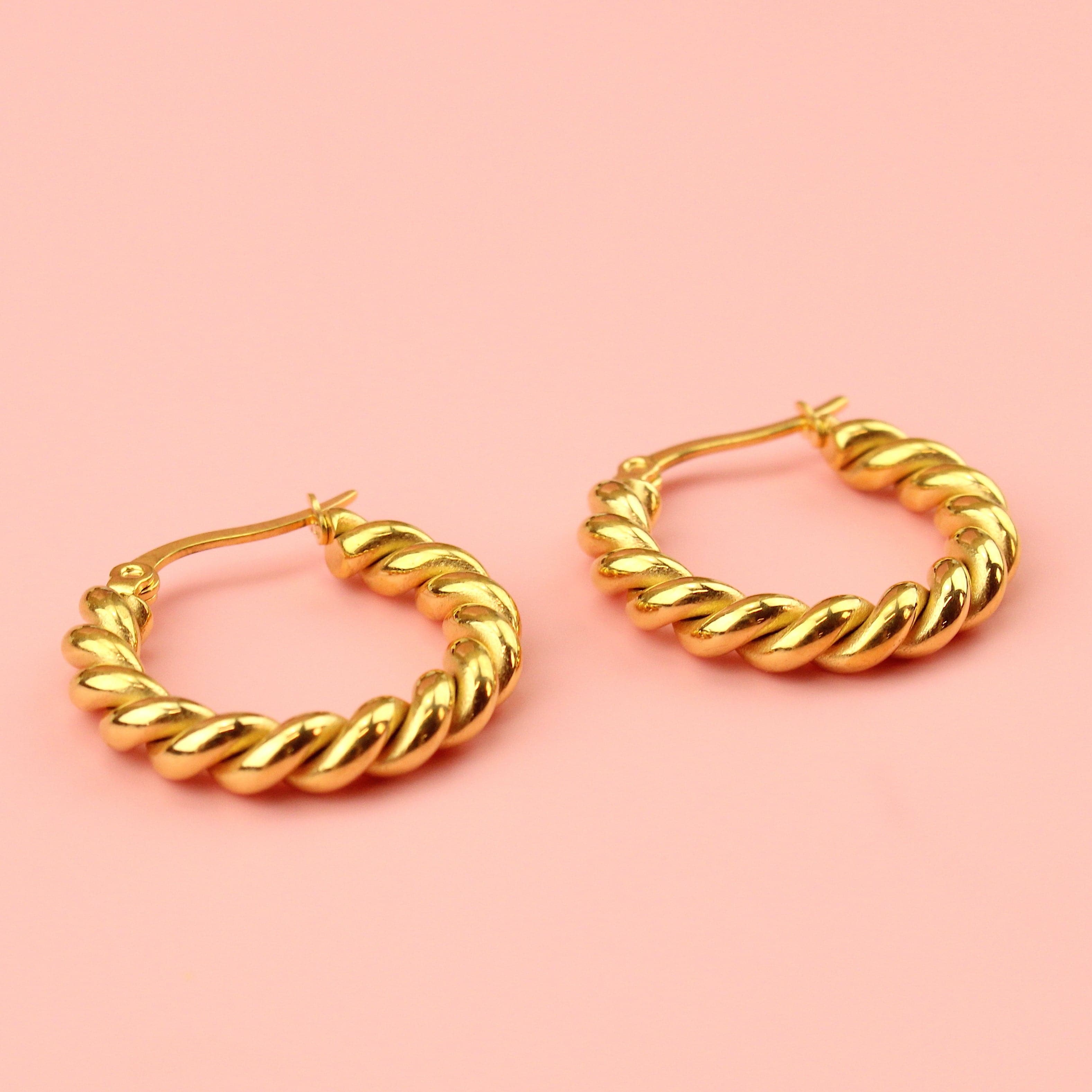 Twist and Shout Hoop Earrings (Gold Plated)